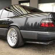 Mercedes E-Klasse W124 – Achterbumper spoiler
