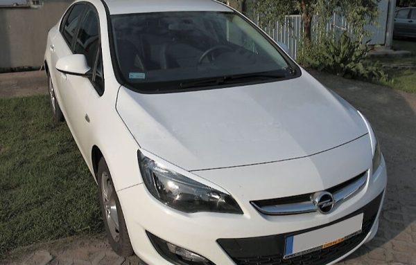 Opel Astra J Facelift - Booskijkers